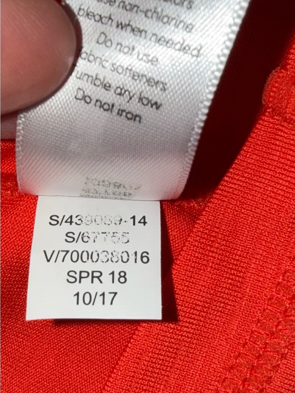 Like New Athleta Rashguard - Picture 6 of 10